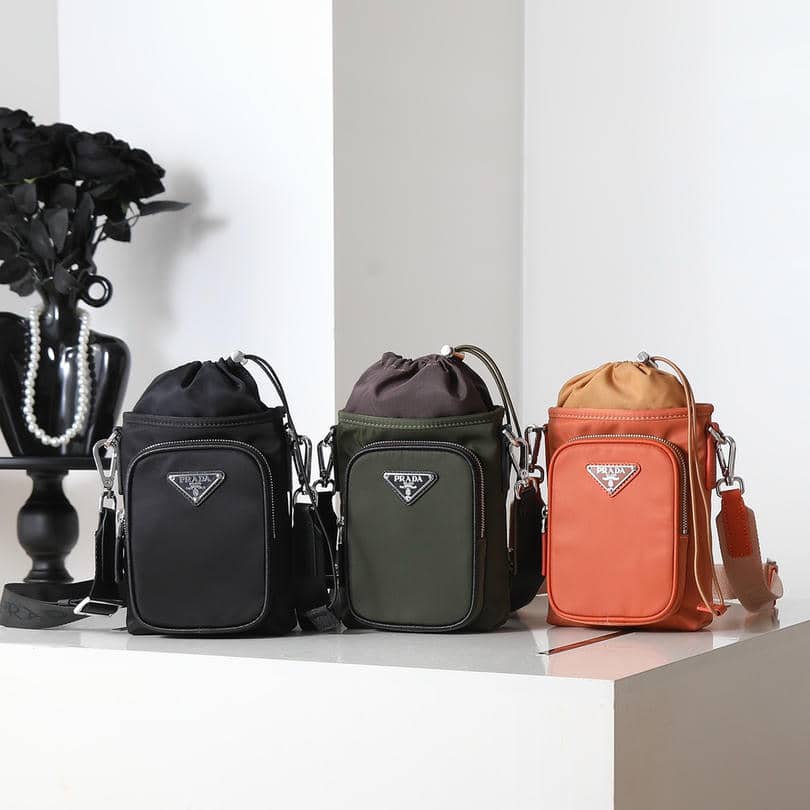 001Series-Chest Bag